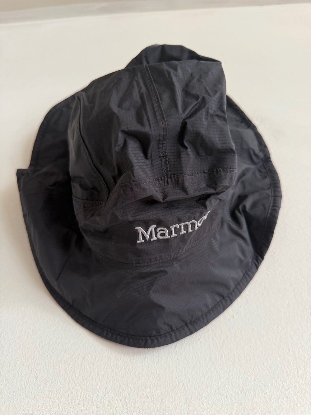 Marmot Black Outdoor Sun Hat with Brim